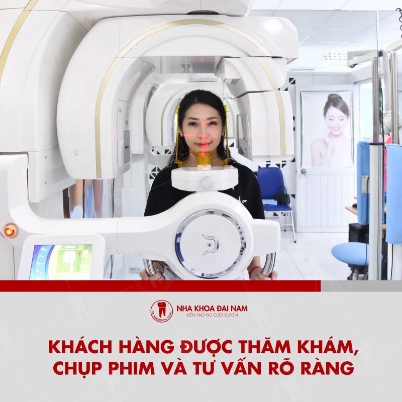 Khach hang se tham kham chup phim va tu van ro rang truoc khi dieu tri