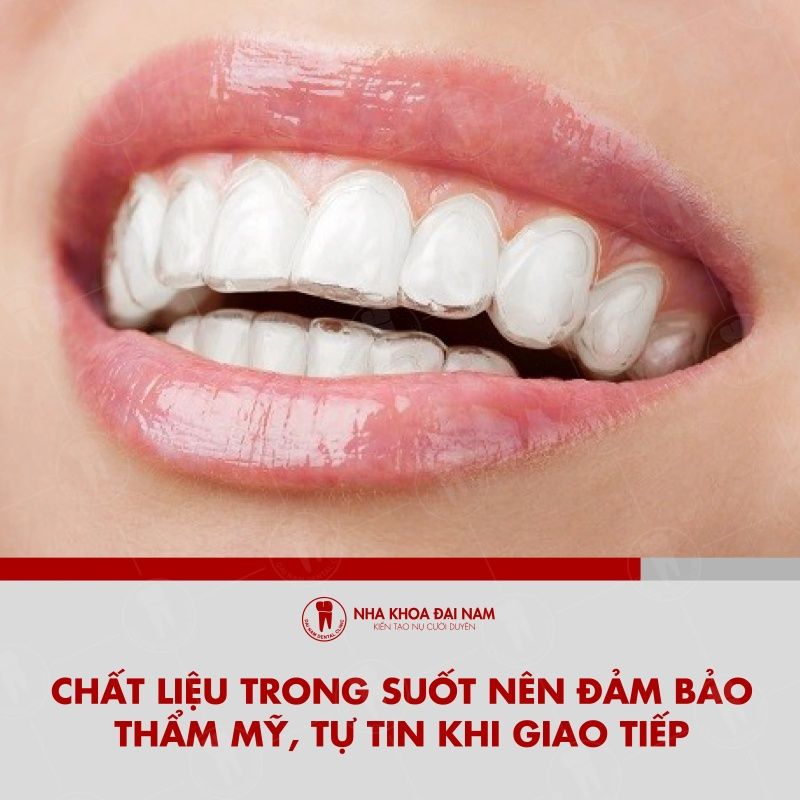 Chat lieu nhua trong suot nen dam bao tham my tu tin khi giao tiep